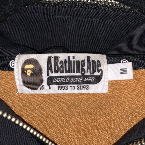 Bape hoodie - Picture 2 of 5